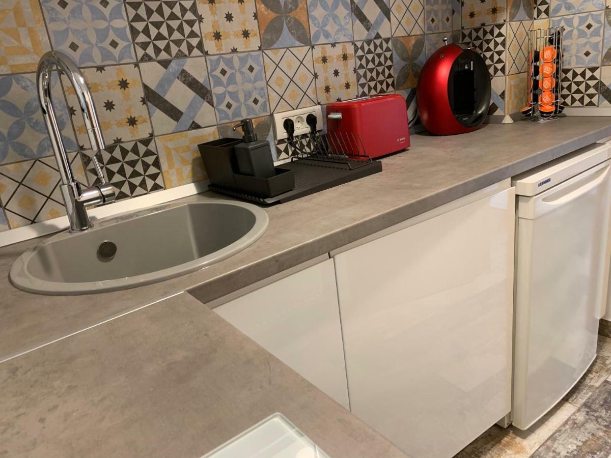 I Studio Boekarest Buitenkant foto
